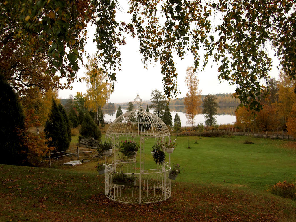 Ekotur Upplevelser I Regna Bed and Breakfast Esterno foto